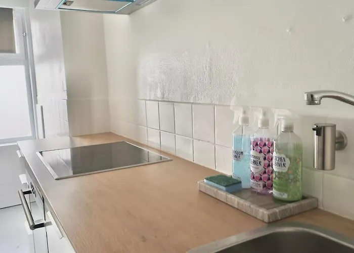 Ground Floor Apartment/wi-fi+free Parking Ostende